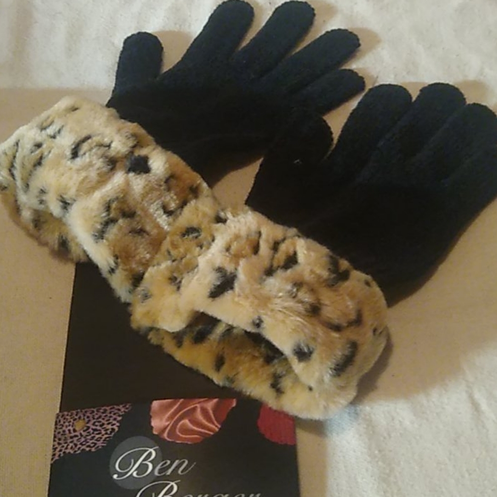 Women's gloves